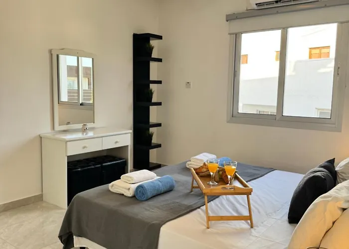 Apartamento Napa Skyline 3br Sunset Views And Pool Agia Napa