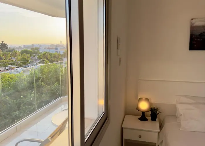 Napa Skyline 3br Sunset Views And Pool Apartamento Agia Napa