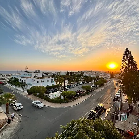 Napa Skyline 3br Sunset Views And Pool Apartman Ajía Nápa